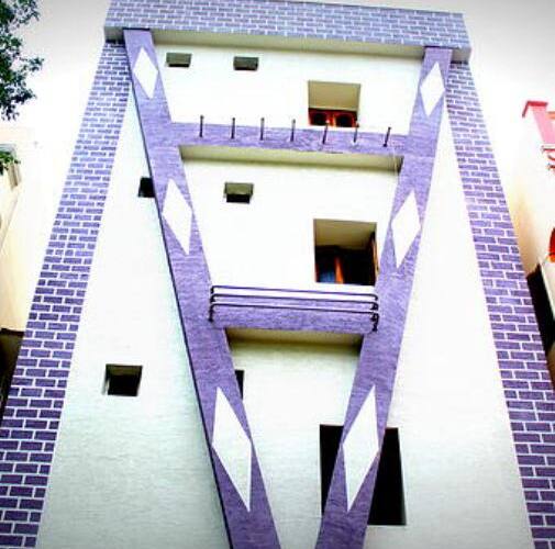 Hotel Spark, Tanuku 2